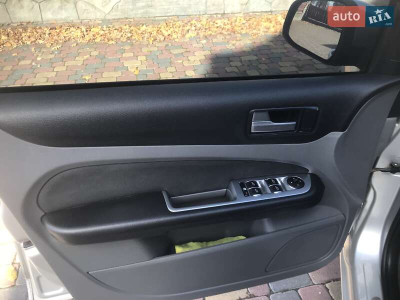 Універсал Ford Focus 2010 в Калуші