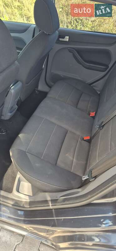Универсал Ford Focus 2009 в Галиче фото 15 Универсал Ford Focus 2009 в Галиче