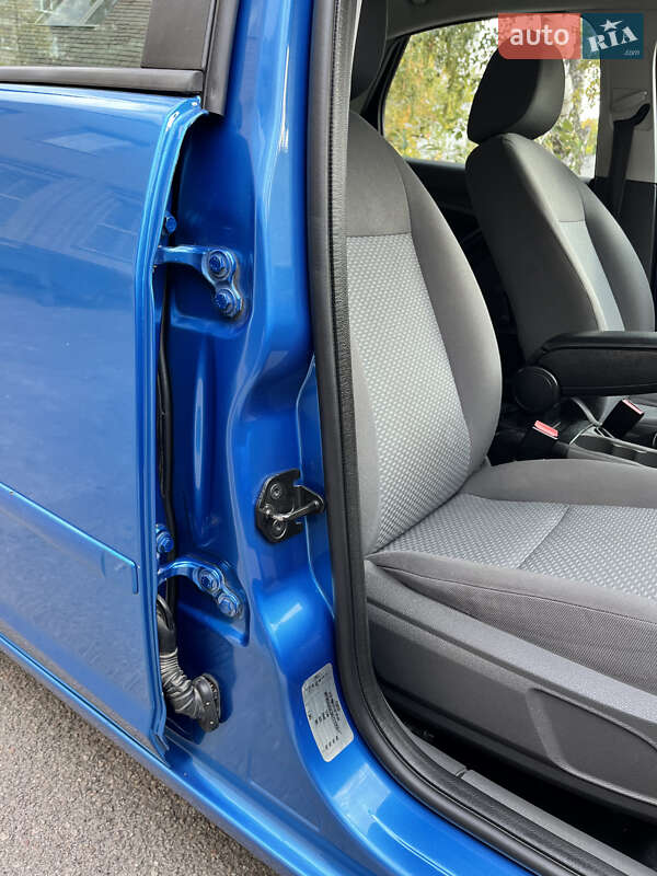 Хетчбек Ford Focus 2007 в Дніпрі