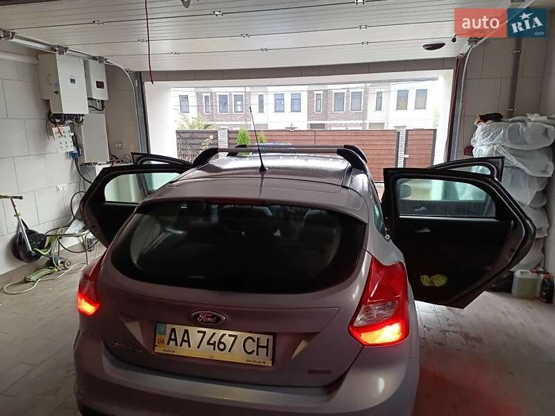 Хетчбек Ford Focus 2013 в Ірпені фото 16 Хетчбек Ford Focus 2013 в Ірпені