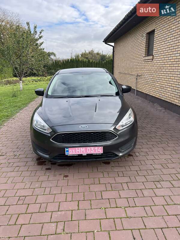 Хэтчбек Ford Focus 2018 в Луцке фото Хэтчбек Ford Focus 2018 в Луцке