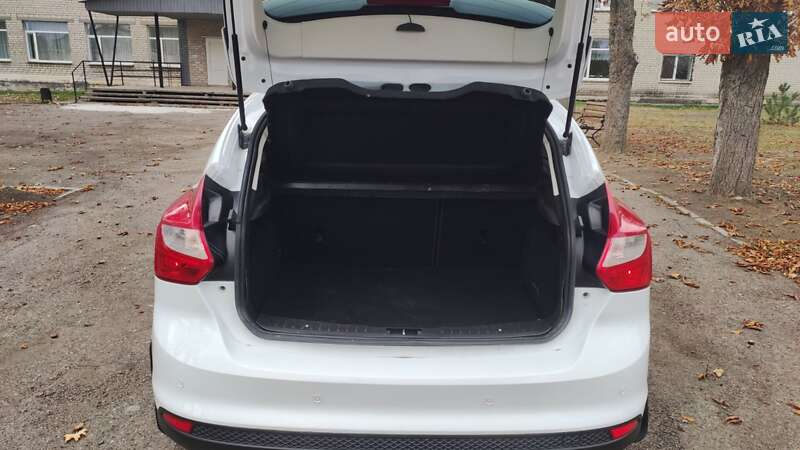 Хэтчбек Ford Focus 2012 в Запорожье фото 8 Хэтчбек Ford Focus 2012 в Запорожье