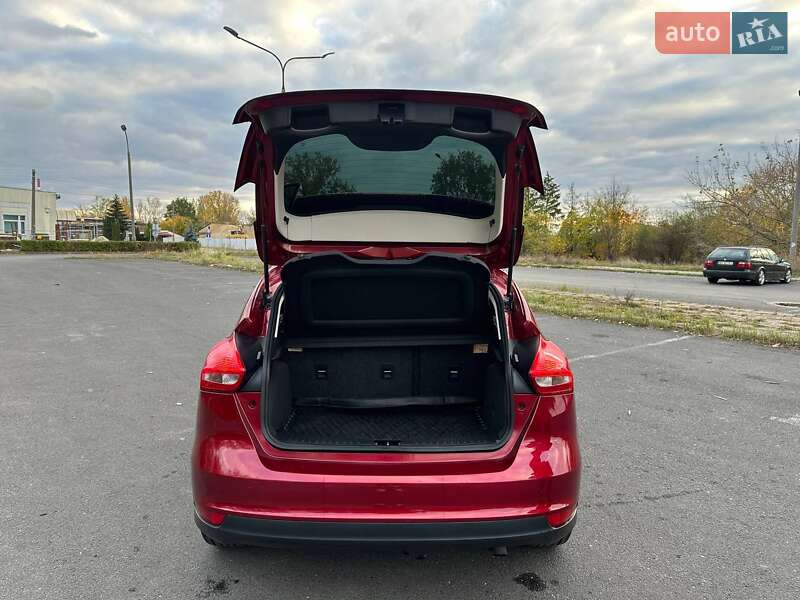 Хетчбек Ford Focus 2015 в Рівному фото 12 Хетчбек Ford Focus 2015 в Рівному