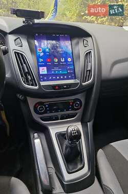 Универсал Ford Focus 2013 в 