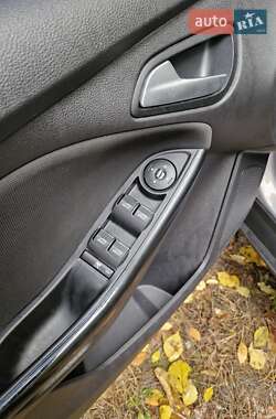 Универсал Ford Focus 2013 в 