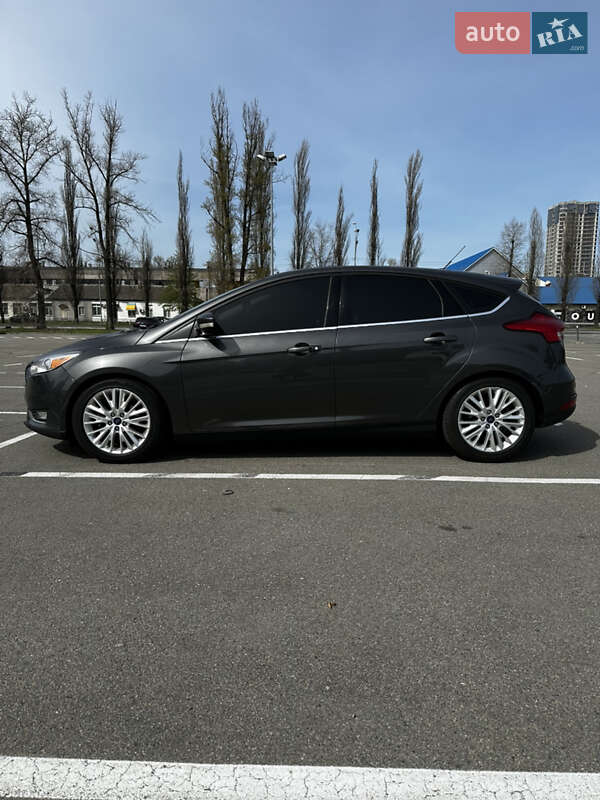 Хэтчбек Ford Focus 2015 в Киеве фото 3 Хэтчбек Ford Focus 2015 в Киеве