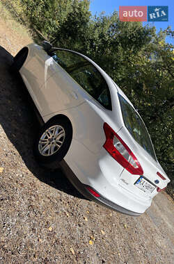 Седан Ford Focus 2012 в 