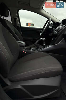 Універсал Ford Focus 2013 в  фото 24 Універсал Ford Focus 2013 в