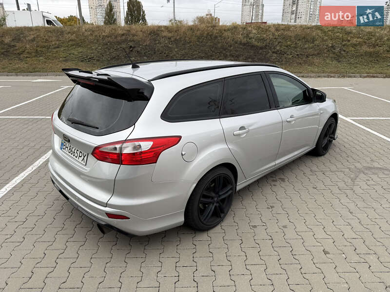 Універсал Ford Focus 2013 в Києві фото 16 Універсал Ford Focus 2013 в Києві