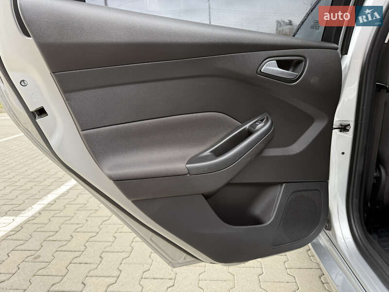 Універсал Ford Focus 2013 в Києві фото 30 Універсал Ford Focus 2013 в Києві