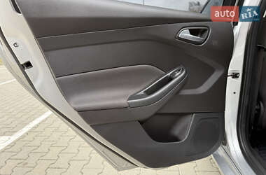 Універсал Ford Focus 2013 в  фото 30 Універсал Ford Focus 2013 в