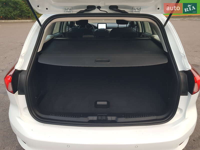 Универсал Ford Focus 2023 в Ровно