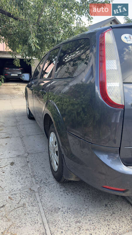 Универсал Ford Focus 2010 в Львове