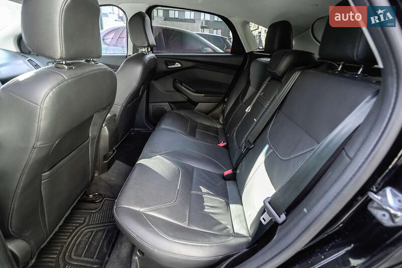 Хетчбек Ford Focus 2015 в Львові фото 25 Хетчбек Ford Focus 2015 в Львові