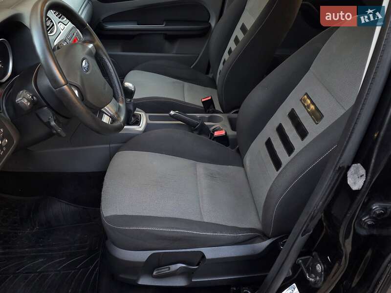 Універсал Ford Focus 2010 в Тернополі