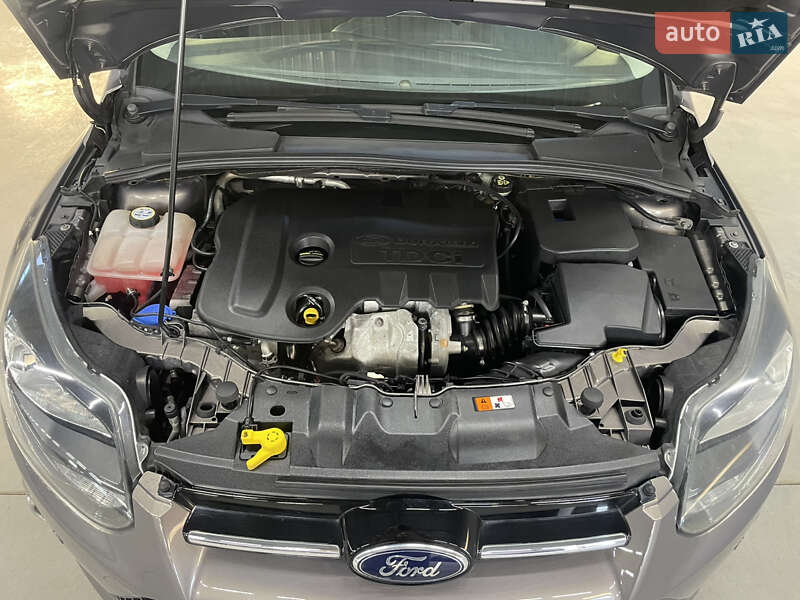 Хетчбек Ford Focus 2012 в Стрию