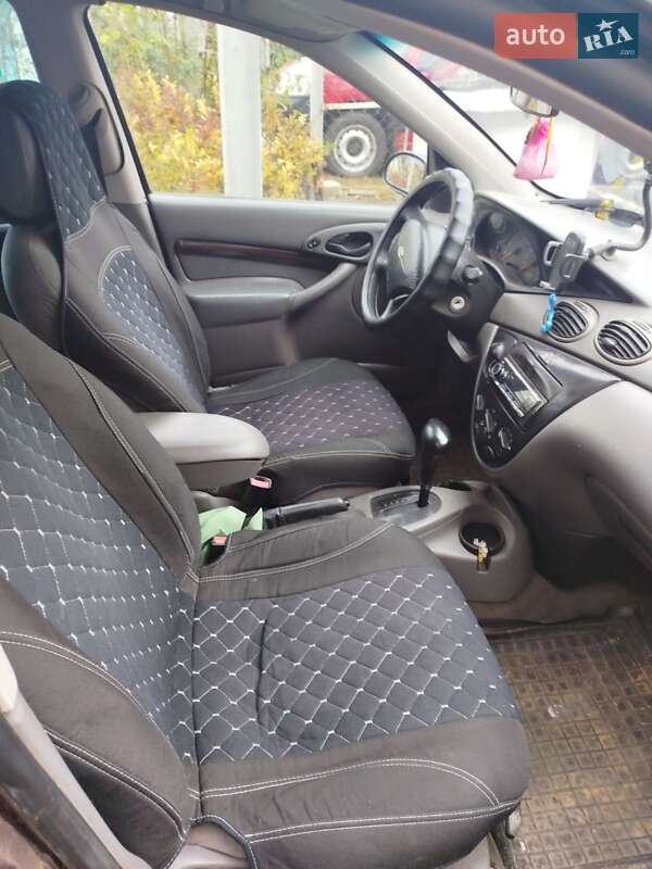 Седан Ford Focus 2001 в Кам'янці