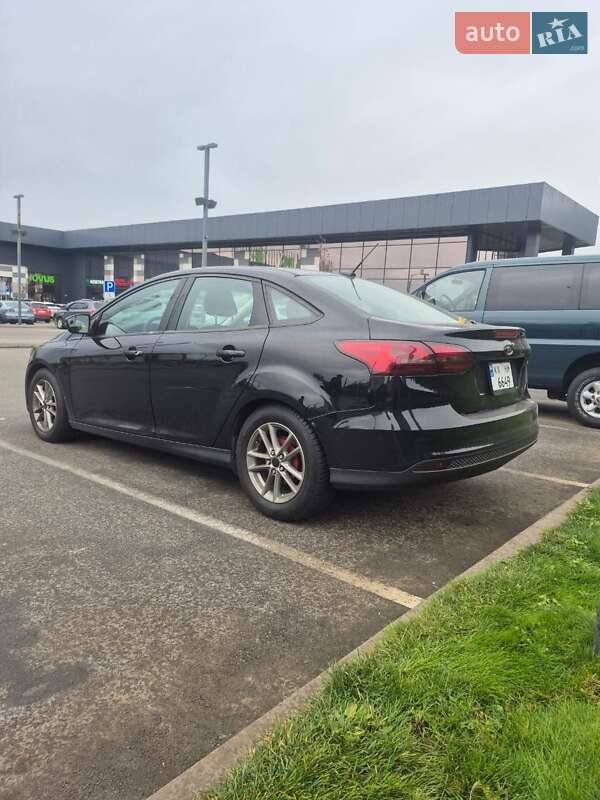 Седан Ford Focus 2016 в Киеве фото 4 Седан Ford Focus 2016 в Киеве