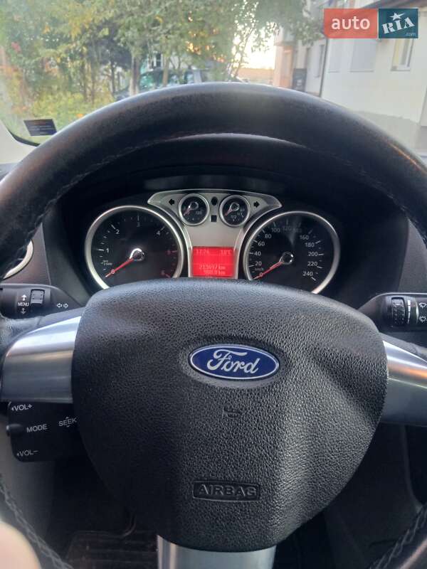 Хетчбек Ford Focus 2009 в Калуші
