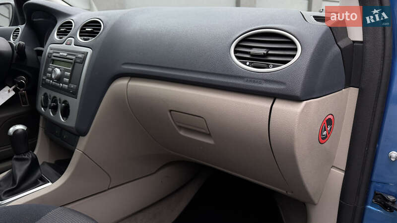 Хэтчбек Ford Focus 2004 в Ивано-Франковске фото 30 Хэтчбек Ford Focus 2004 в Ивано-Франковске