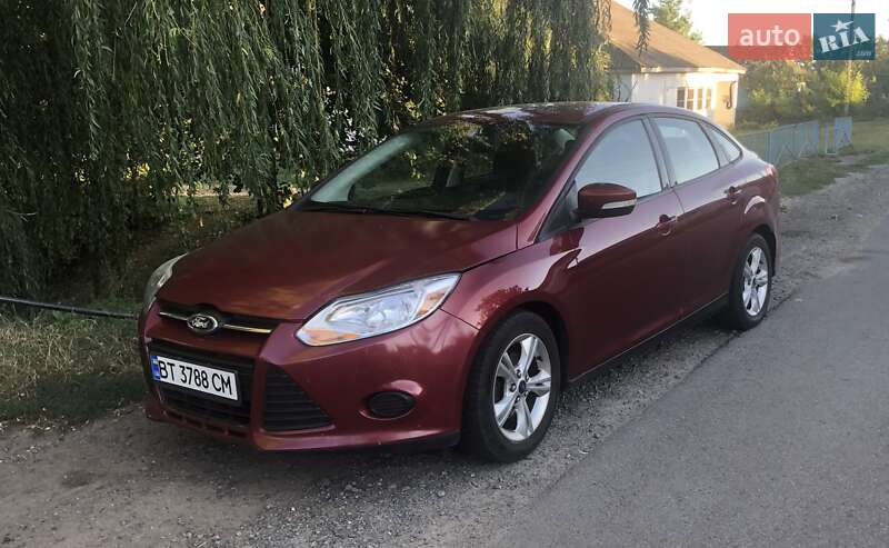 Седан Ford Focus 2012 в 