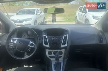 Седан Ford Focus 2012 в 