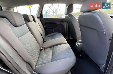 Універсал Ford Focus 2006 в  фото 20 Універсал Ford Focus 2006 в
