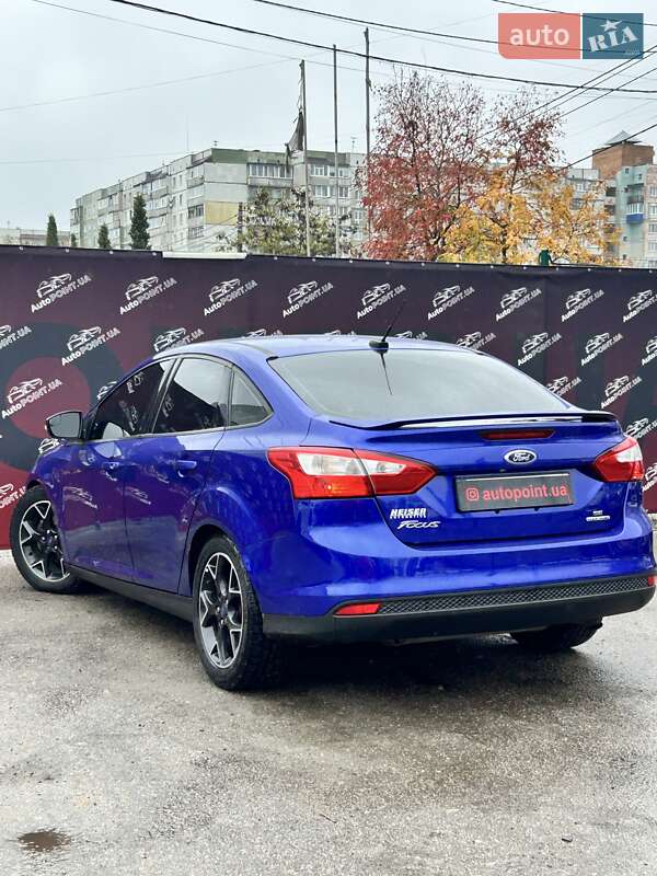 Седан Ford Focus 2013 в Сумах