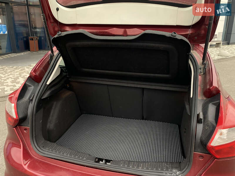 Хетчбек Ford Focus 2012 в Києві