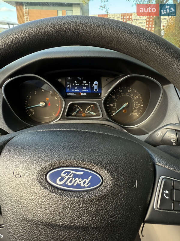 Седан Ford Focus 2016 в Львові