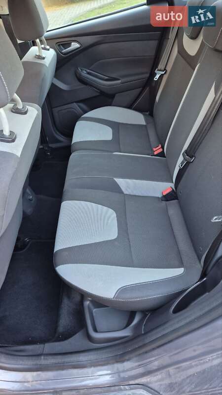 Седан Ford Focus 2013 в Львові фото 8 Седан Ford Focus 2013 в Львові