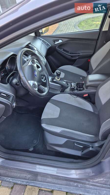 Седан Ford Focus 2013 в Львові фото 9 Седан Ford Focus 2013 в Львові