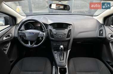 Седан Ford Focus 2016 в  фото 19 Седан Ford Focus 2016 в