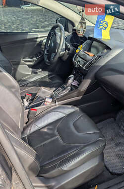 Седан Ford Focus 2015 в Николаеве