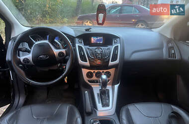 Седан Ford Focus 2013 в 