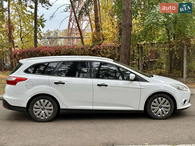 Універсал Ford Focus 2013 в Черкасах