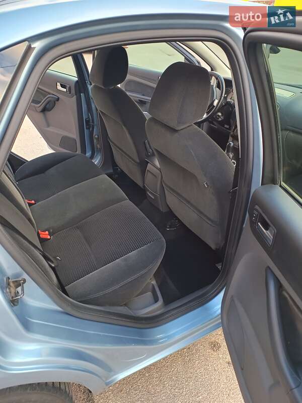 Седан Ford Focus 2005 в Кропивницком