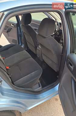 Седан Ford Focus 2005 в 