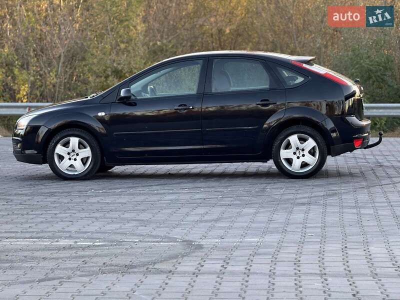 Хетчбек Ford Focus 2007 в Чернівцях фото 22 Хетчбек Ford Focus 2007 в Чернівцях