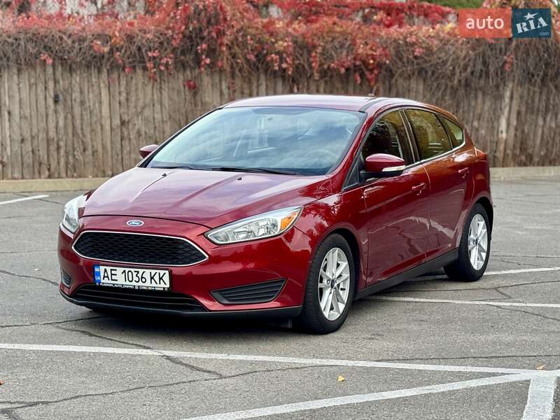 Хэтчбек Ford Focus 2016 в Днепре