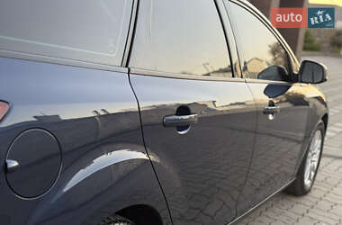 Универсал Ford Focus 2012 в 