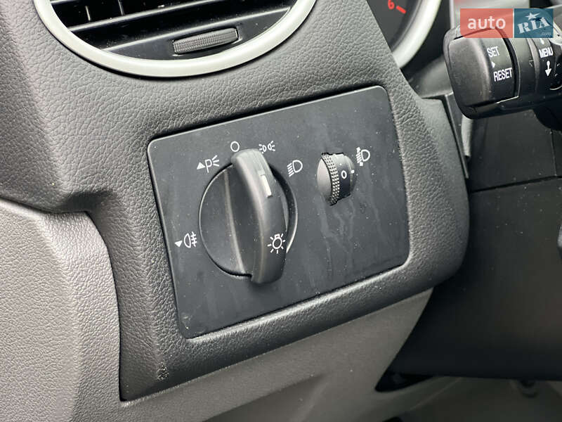 Универсал Ford Focus 2010 в Киеве фото 9 Универсал Ford Focus 2010 в Киеве