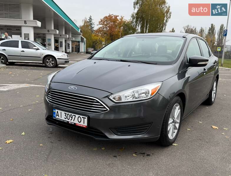 Седан Ford Focus 2017 в Киеве