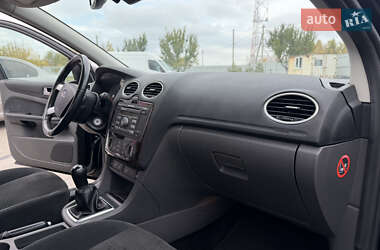 Універсал Ford Focus 2006 в  фото 36 Універсал Ford Focus 2006 в