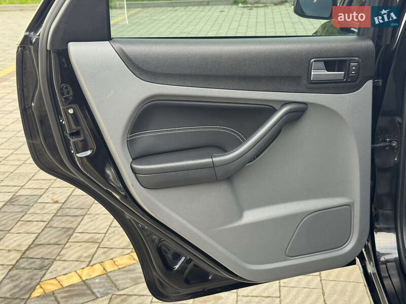 Хетчбек Ford Focus 2008 в Стрию фото 68 Хетчбек Ford Focus 2008 в Стрию