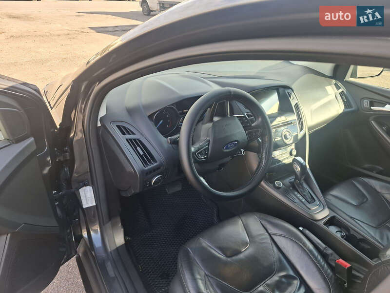 Хэтчбек Ford Focus 2015 в Одессе
