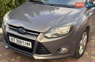 Універсал Ford Focus 2012 в  фото 2 Універсал Ford Focus 2012 в