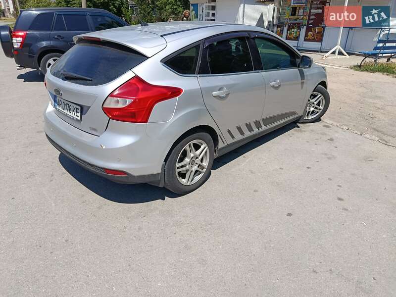 Хетчбек Ford Focus 2013 в Запоріжжі фото 15 Хетчбек Ford Focus 2013 в Запоріжжі