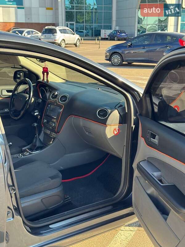 Універсал Ford Focus 2010 в Одесі фото 6 Універсал Ford Focus 2010 в Одесі