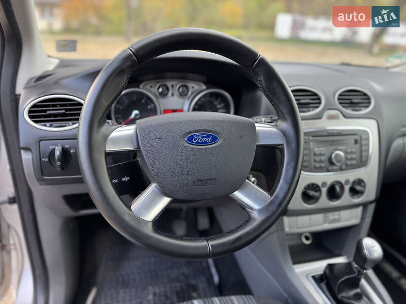 Універсал Ford Focus 2010 в Долині фото 21 Універсал Ford Focus 2010 в Долині